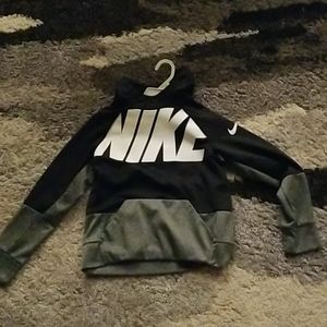 Nike Dri-Fit Hoodie Youth